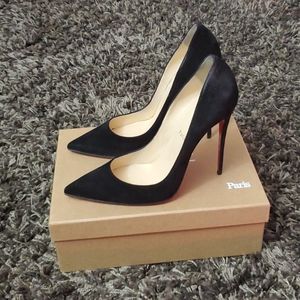 Christian Louboutin So Kate size 42